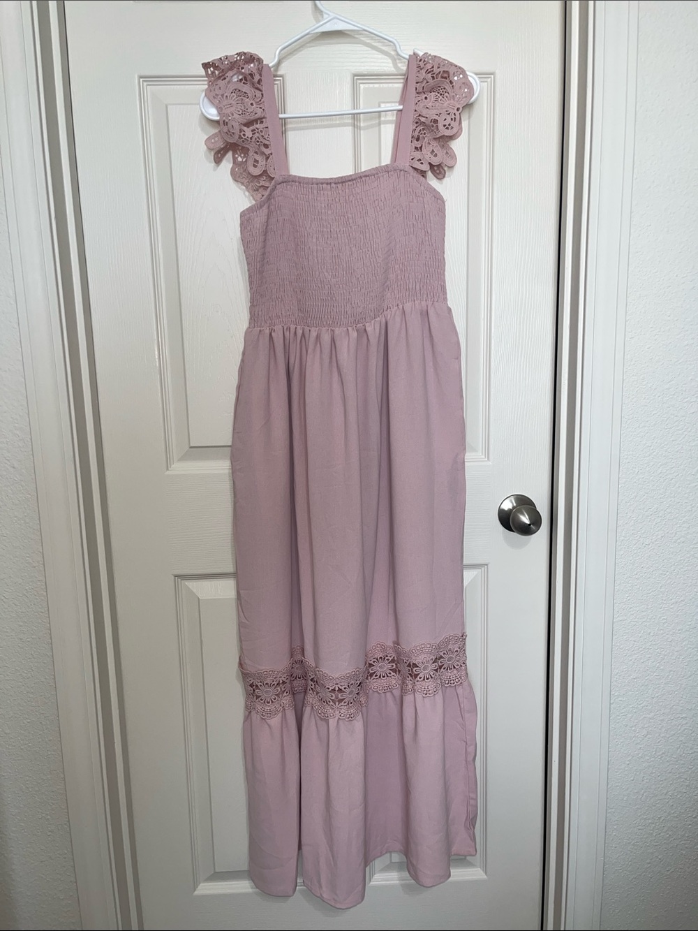 Women’s Mauve Lace-Trim Maxi Dress - small